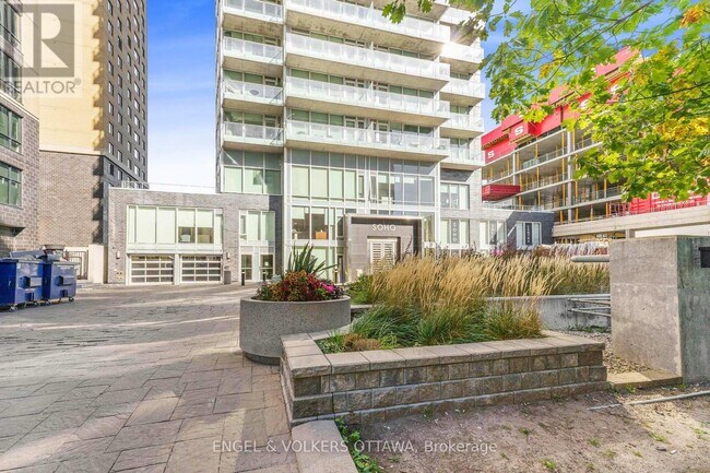 Photo - 111 Champagne Ave S Unité 609