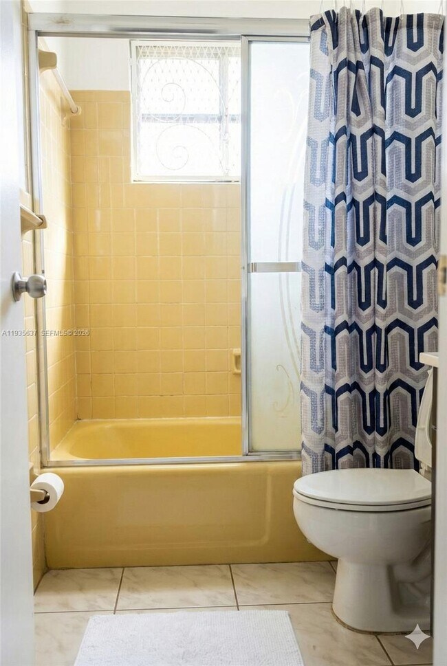 Photo - 2230 Jackson St Unit 1W