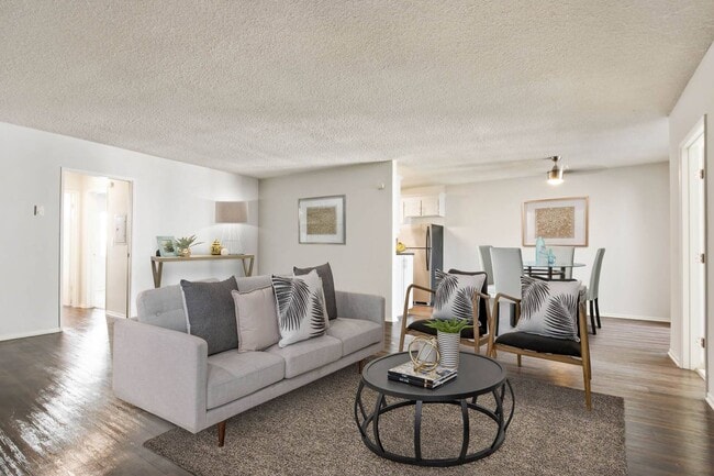 Photo - Rose Apartments