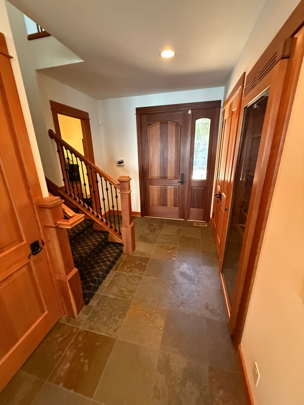 Photo - 212 N Bay Ln