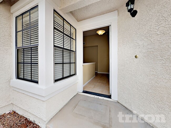 Photo - 625 Freeburg Pl