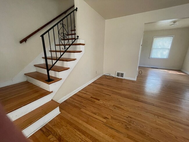 Photo - Stunning 2 Bedroom Townhome Unidad 1822-8