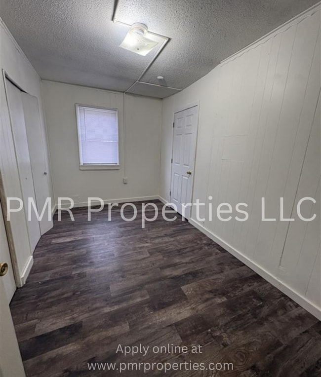 Photo - 2 Bedrooms / 1 Bathroom House