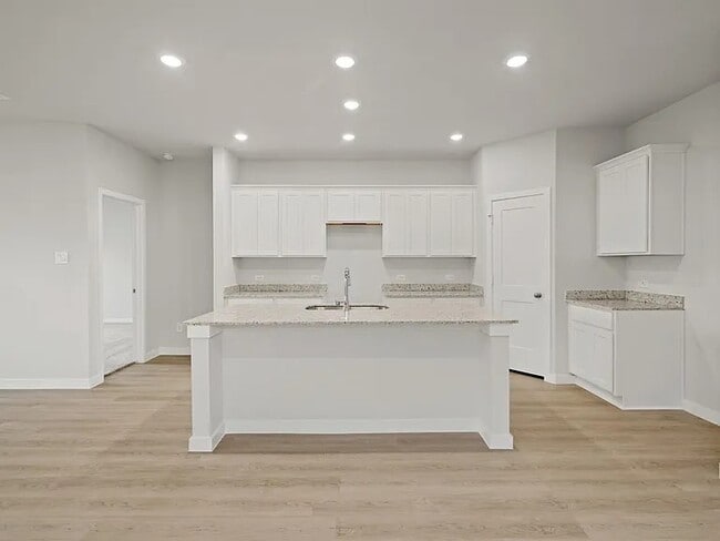 Photo - 17824 Lionheart Rd