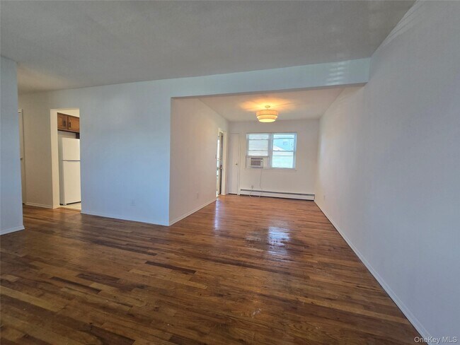 29 Lambert Ave