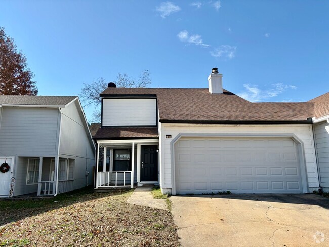 Building Photo - One bedroom, Two Car Garage Rental