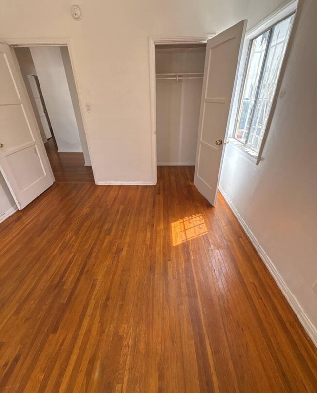 Photo - 3.0 bedroom in Los Angeles California 90036