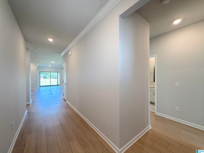 Photo - 234 Granby Ln