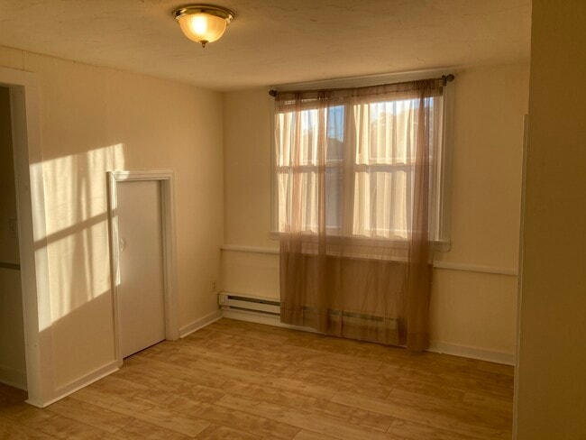 Photo - 5 Elizabeth St Unit 3rd fl