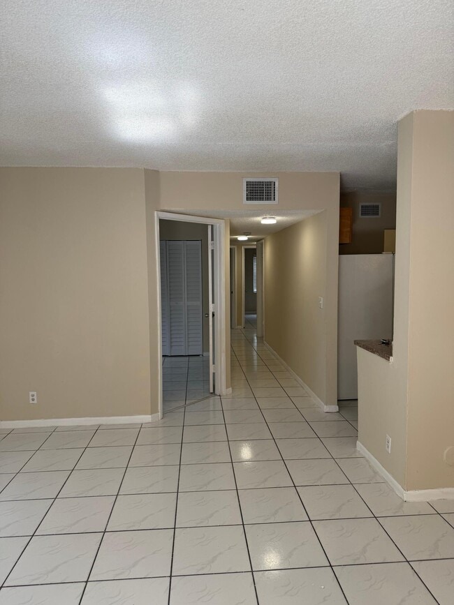 Photo - 11441 NW 35th St