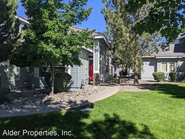 3 br, 2.5 bath House - 6594 Aston Circle - 3 br, 2.5 bath House - 6594 Aston Circle