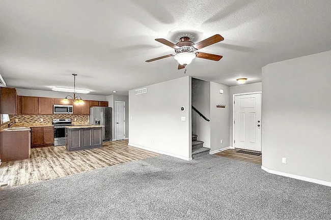 Photo - 205 SW 48th St