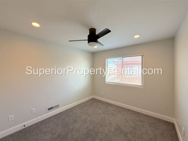 Photo - 4 bed, 2.5 bath duplex w/2 car garage
