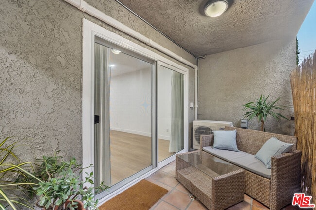 Photo - 9005 Cynthia St Unidad 116