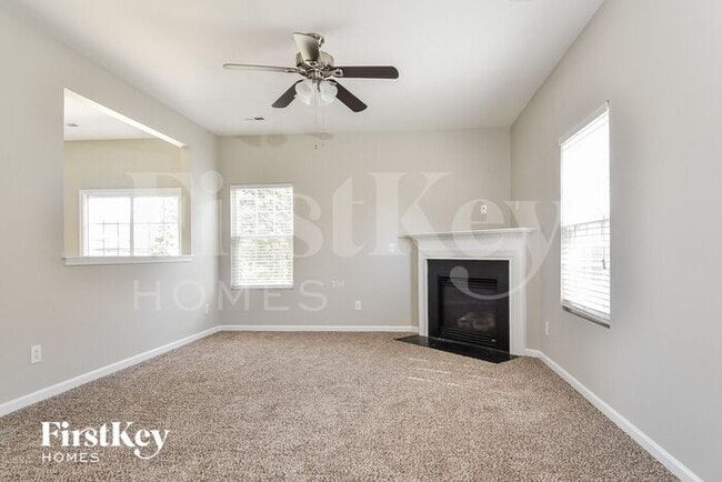 Photo - 137 Silver Creek Trail