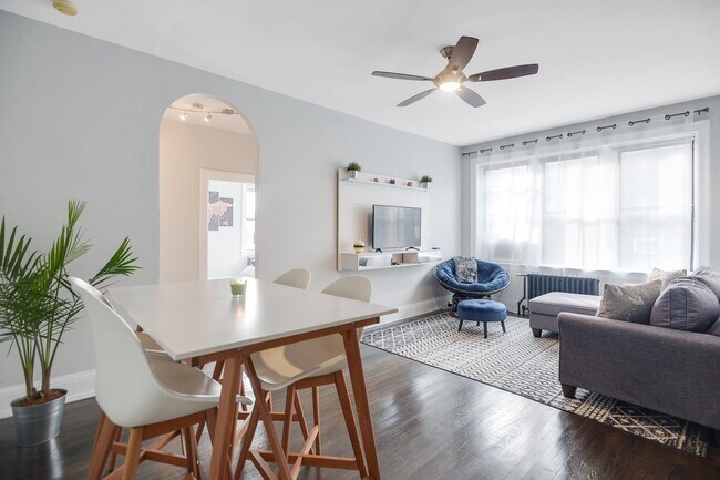 Photo - 148 37th St Unidad D1