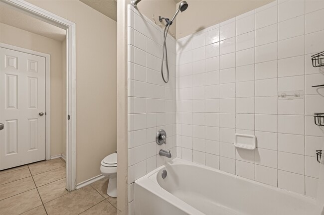 Photo - 5006 Juniper Walk Ln