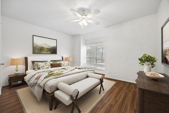 Photo - 2100 Tanglewilde St Unit 286