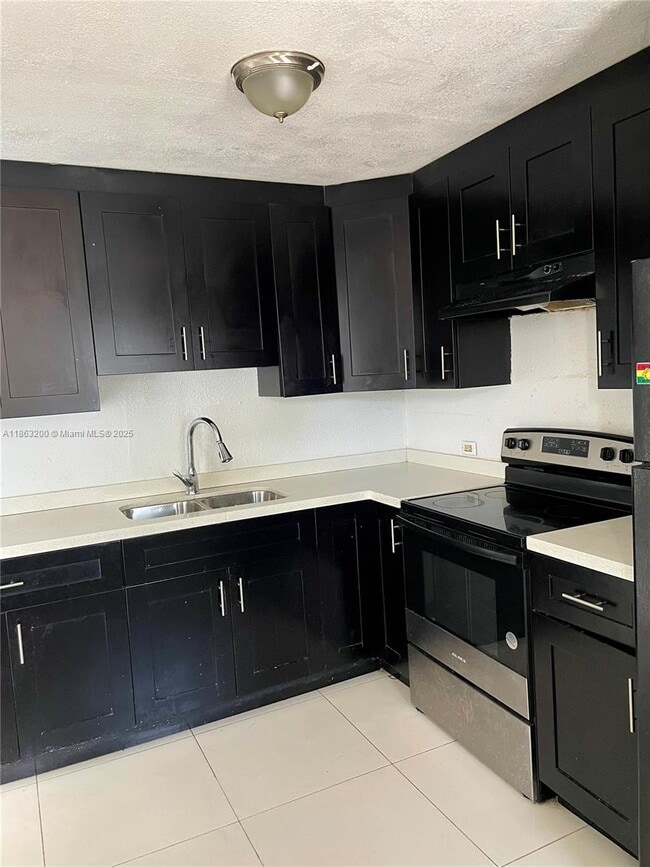 Photo - 445 NE 195th St Unit 326