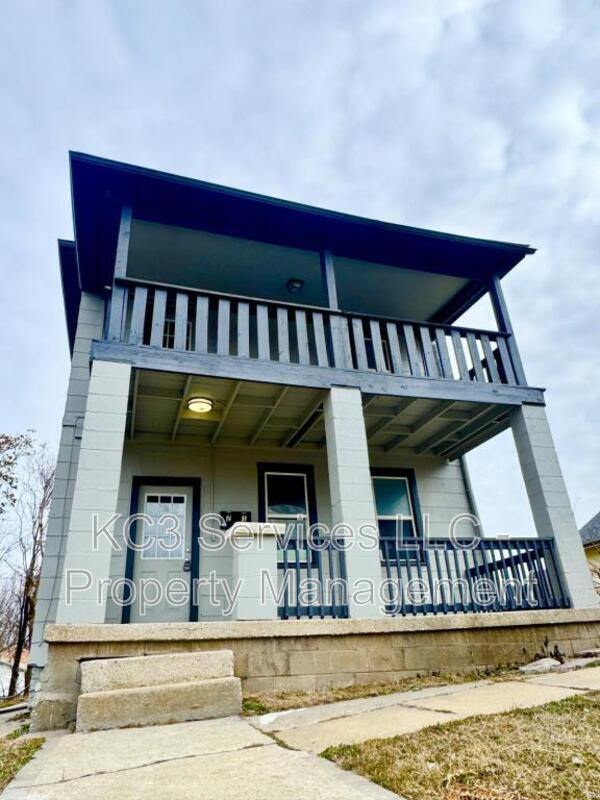 Photo - 129 Brooklyn Ave