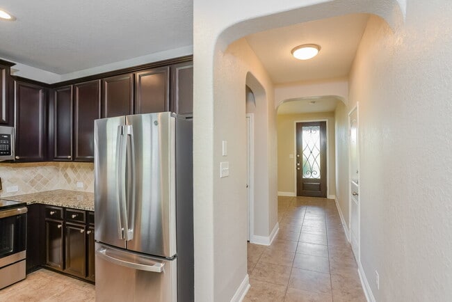 Photo - 11328 Silver Rose