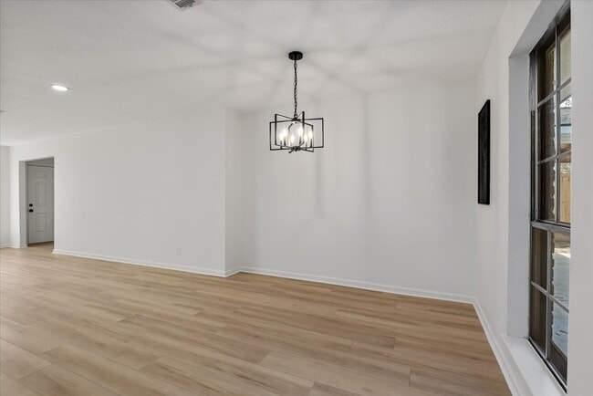 Photo - 20 Woody Creek Dr