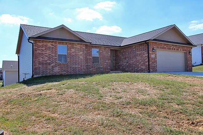 Building Photo - Home in Jackson Ridge Subdivision