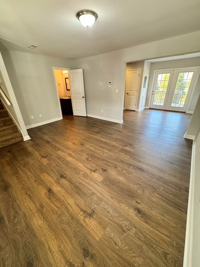 Photo - Modern Town Home on Beals Chapel