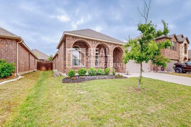 Photo - Modern 3 Bedroom Single-Story Home for Rent in Aubrey!
