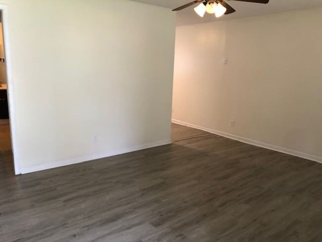 Photo - 2 bed 1 bath duplex in Watkinsville, Oconee County!