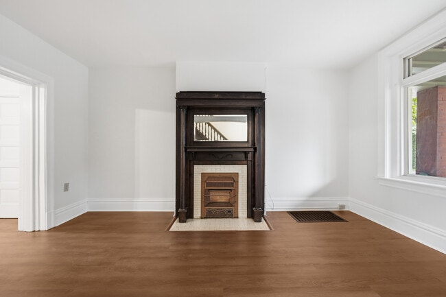 Photo - 3466 Perrysville Ave