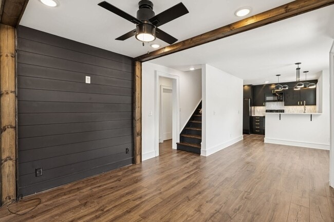 Photo - 1615 Cahal Ave