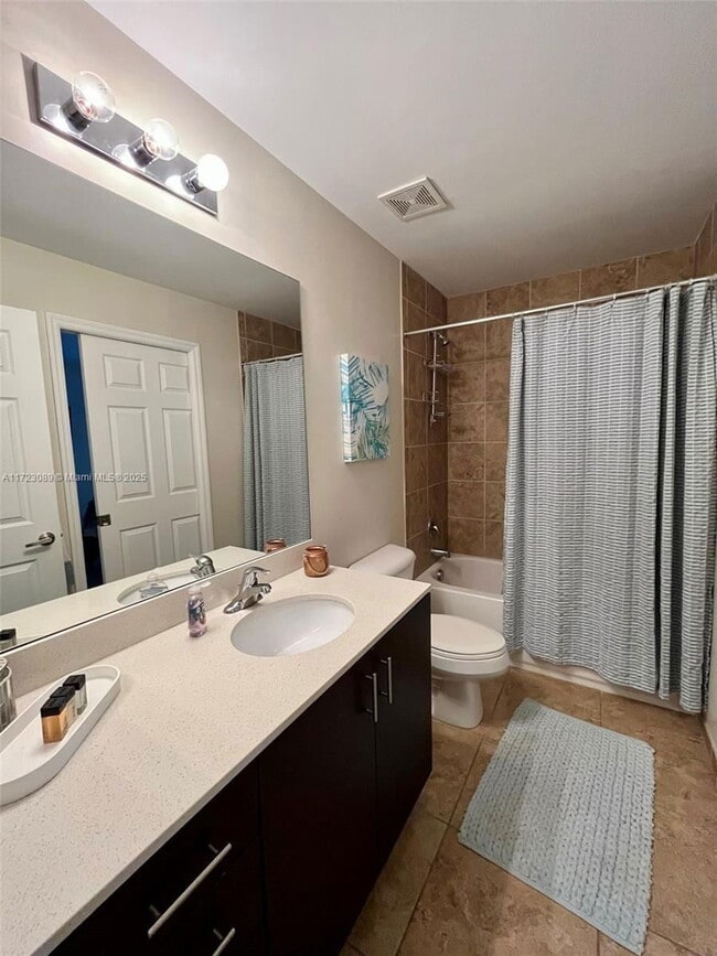 Photo - 2333 SE 5th St