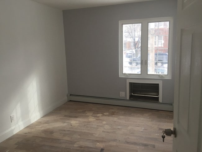 Photo - 9001 Farragut Rd