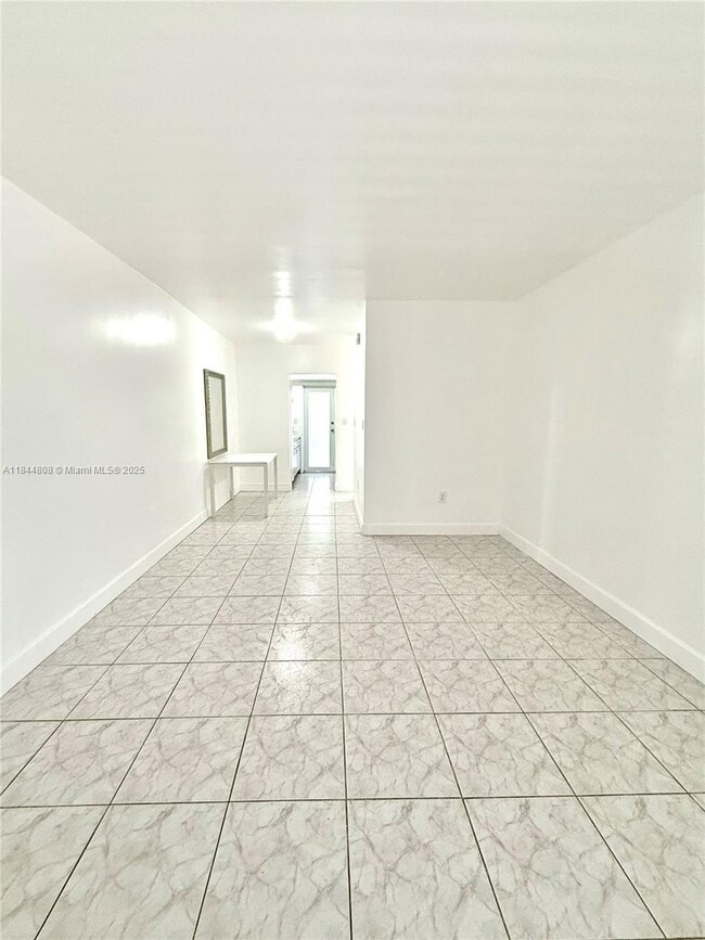 Photo - 1021 Michigan Ave Condo Unit 3