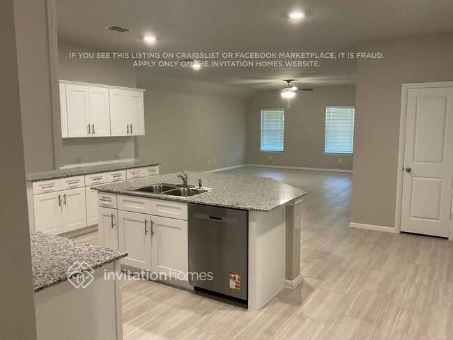 Photo - 433 Blanco Dr