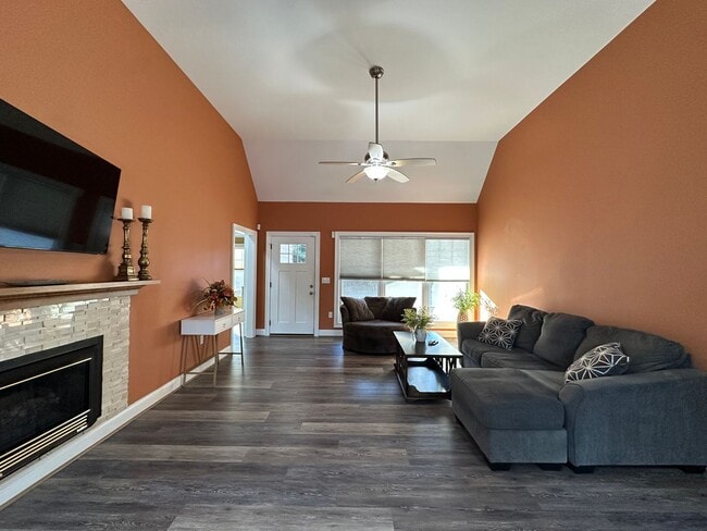 Photo - Lovely Custom Built Home with 2 Car Garage and Lots of Privacy