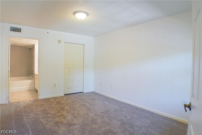 Photo - 4113 Residence Drive Unit 211