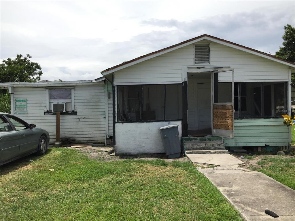 Photo - 12305 Lakeshore Dr