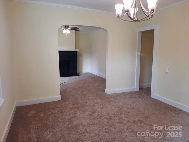 Photo - 2424 Statesville Ave