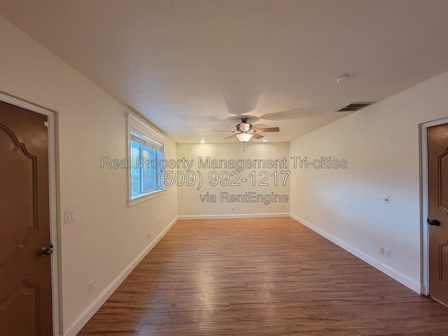 Photo - 249 Rachel Rd