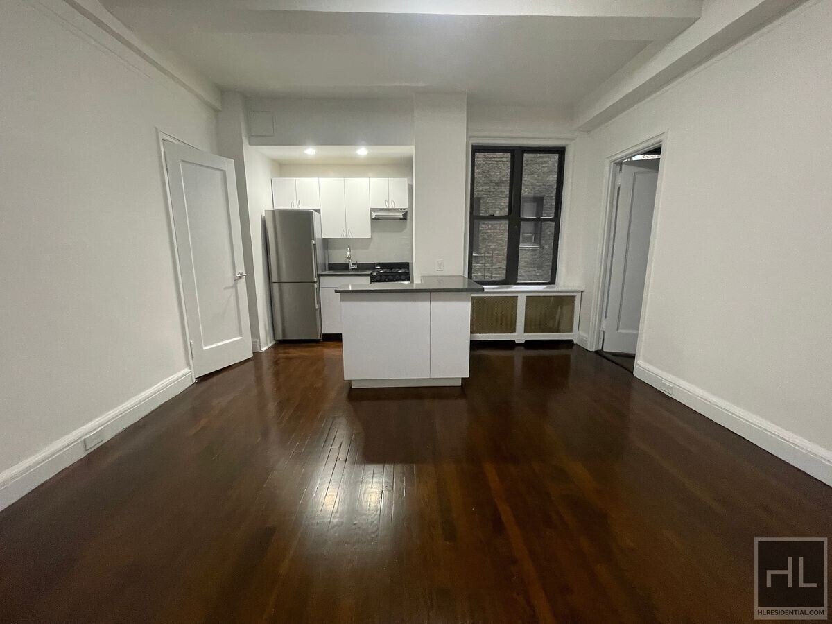 EAST 46 STREET - EAST 46 STREET Unidad 3J