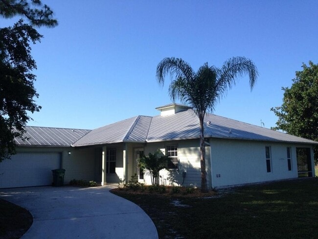 Building Photo - OCEAN ACCESS KEY WEST STYLE HOME