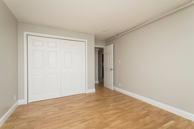 Photo - 128 G St Unit #17E