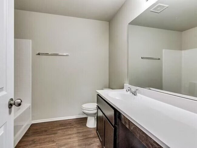 Photo - 4 Bed / 2 Bath Home in El Reno