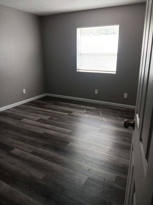 Photo - 474 Cedarview Ct Unit 474