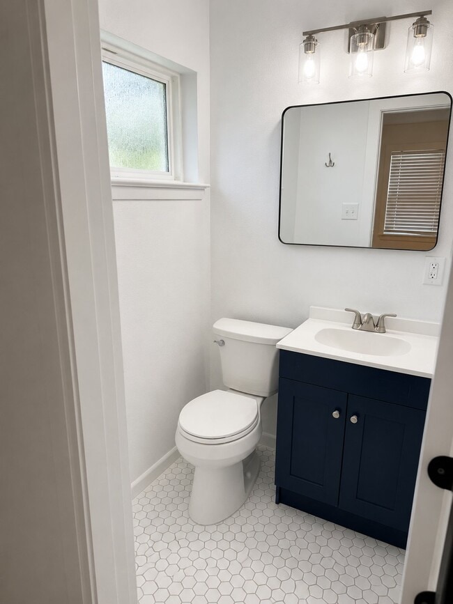 Photo - 3053 Topaz Ln