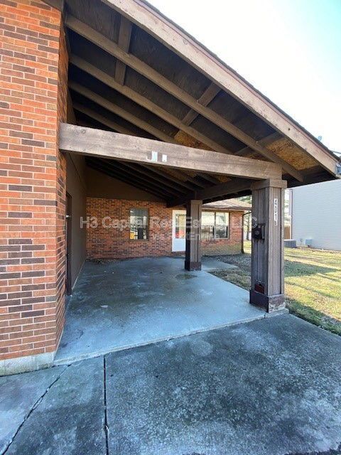 Photo - 401 Colleen Dr