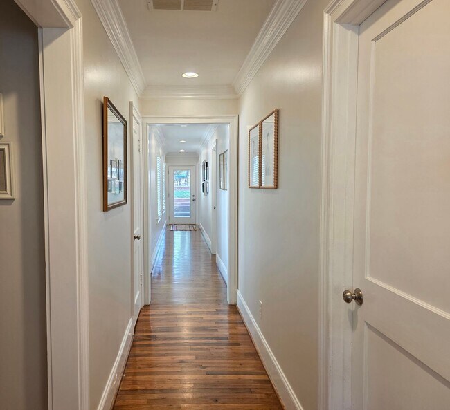 Photo - Beautiful 4 bed 3 bath home located in Smyrna