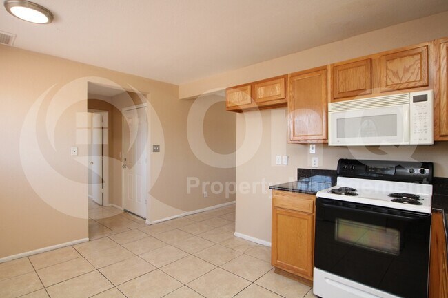 Photo - 4312 E Burgess Ln
